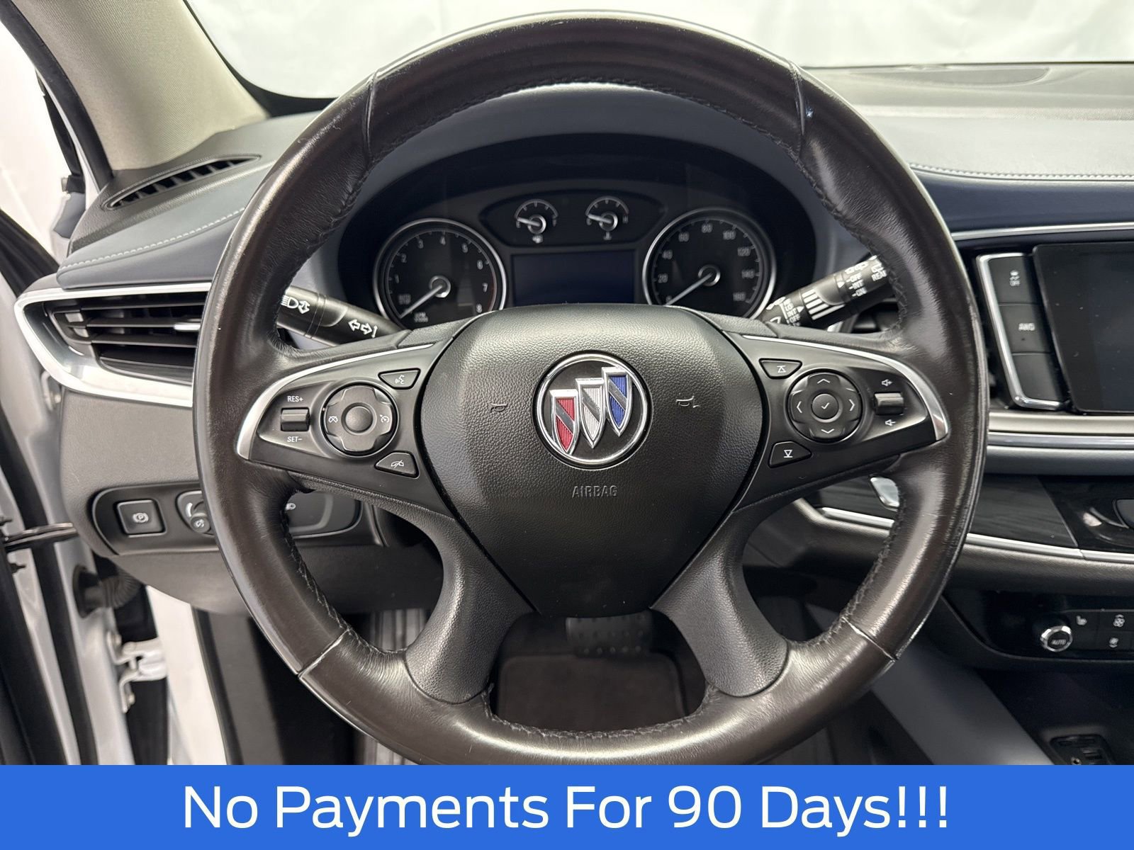 Used 2020 Buick Enclave Essence w/ Sound and Sites Package image 17