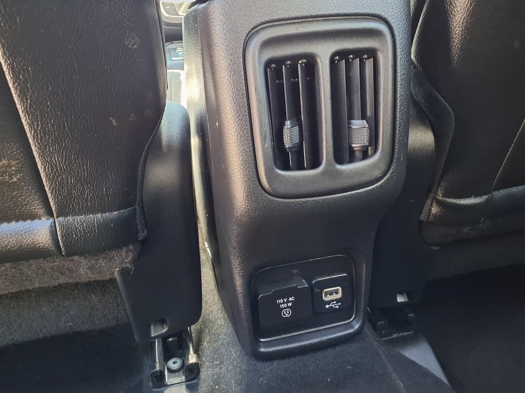 Used 2021 Jeep Compass Latitude FWD image 23