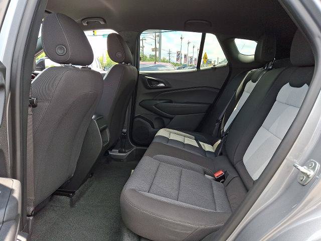 Used 2024 Chevrolet Trax RS w/ Driver Confidence Package FWD image 9