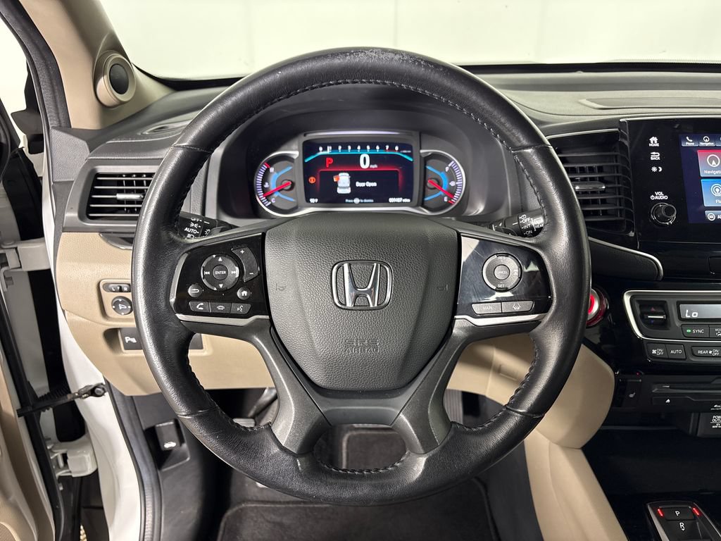 Used 2022 Honda Pilot Touring image 16