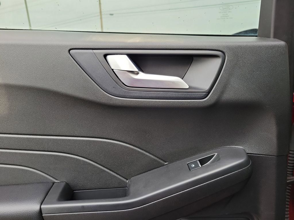 Certified 2023 Ford Escape ST-Line image 14