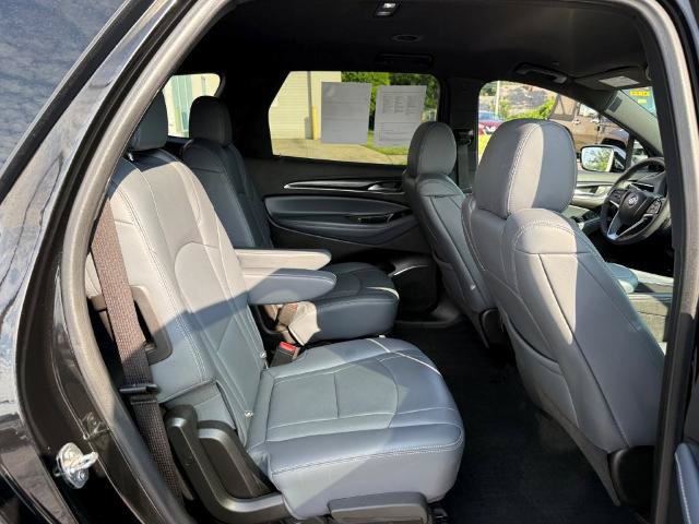 Used 2022 Buick Enclave Essence w/ Sport Touring Edition AWD/4WD image 22