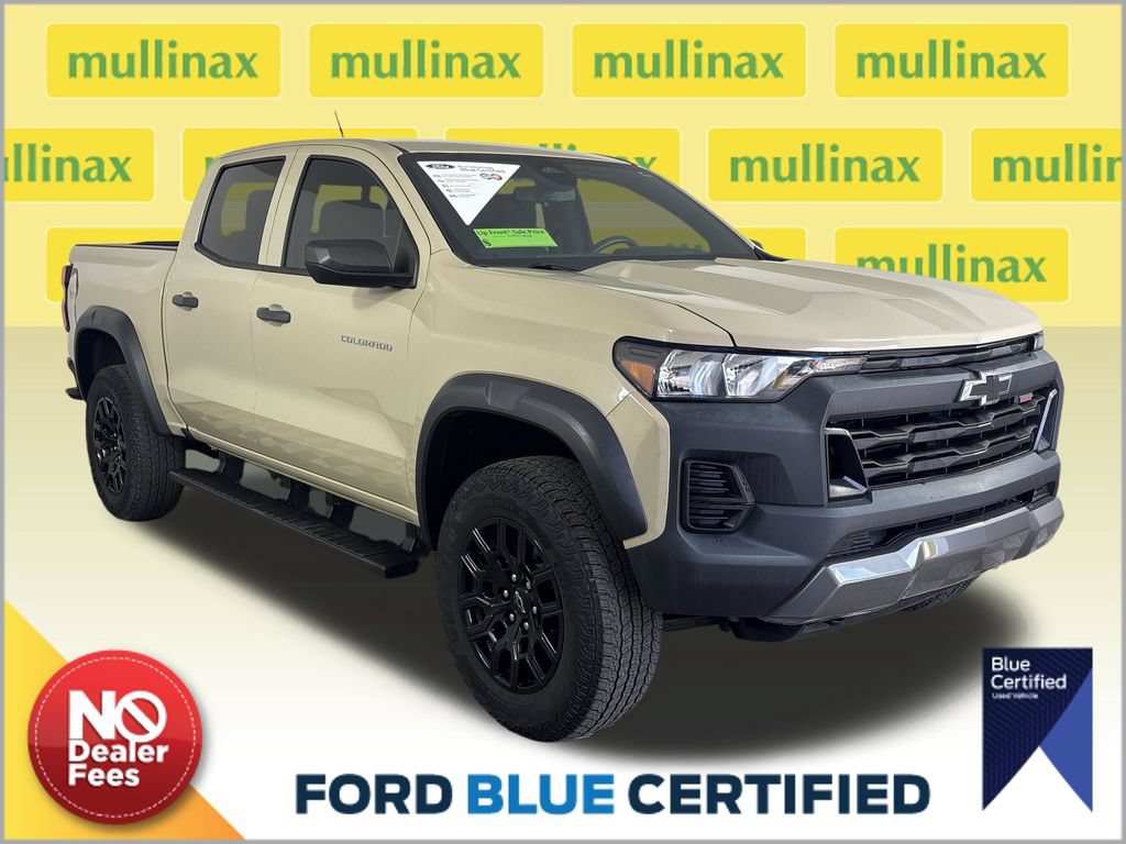 Used 2023 Chevrolet Colorado Trail Boss AWD/4WD image 1