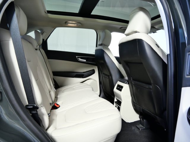 Certified 2024 Ford Edge Titanium AWD/4WD image 13