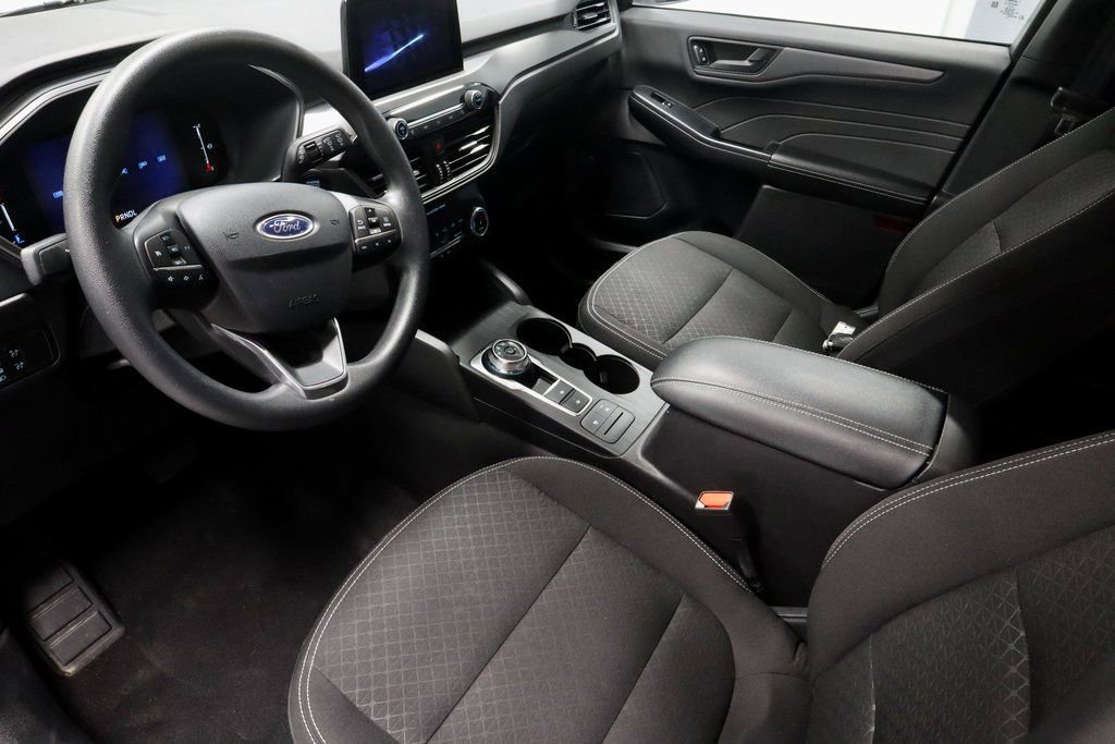 Certified 2025 Ford Escape Active image 22