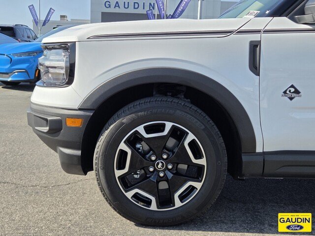 Certified 2024 Ford Bronco Sport Outer Banks w/ Tech Package AWD/4WD image 10
