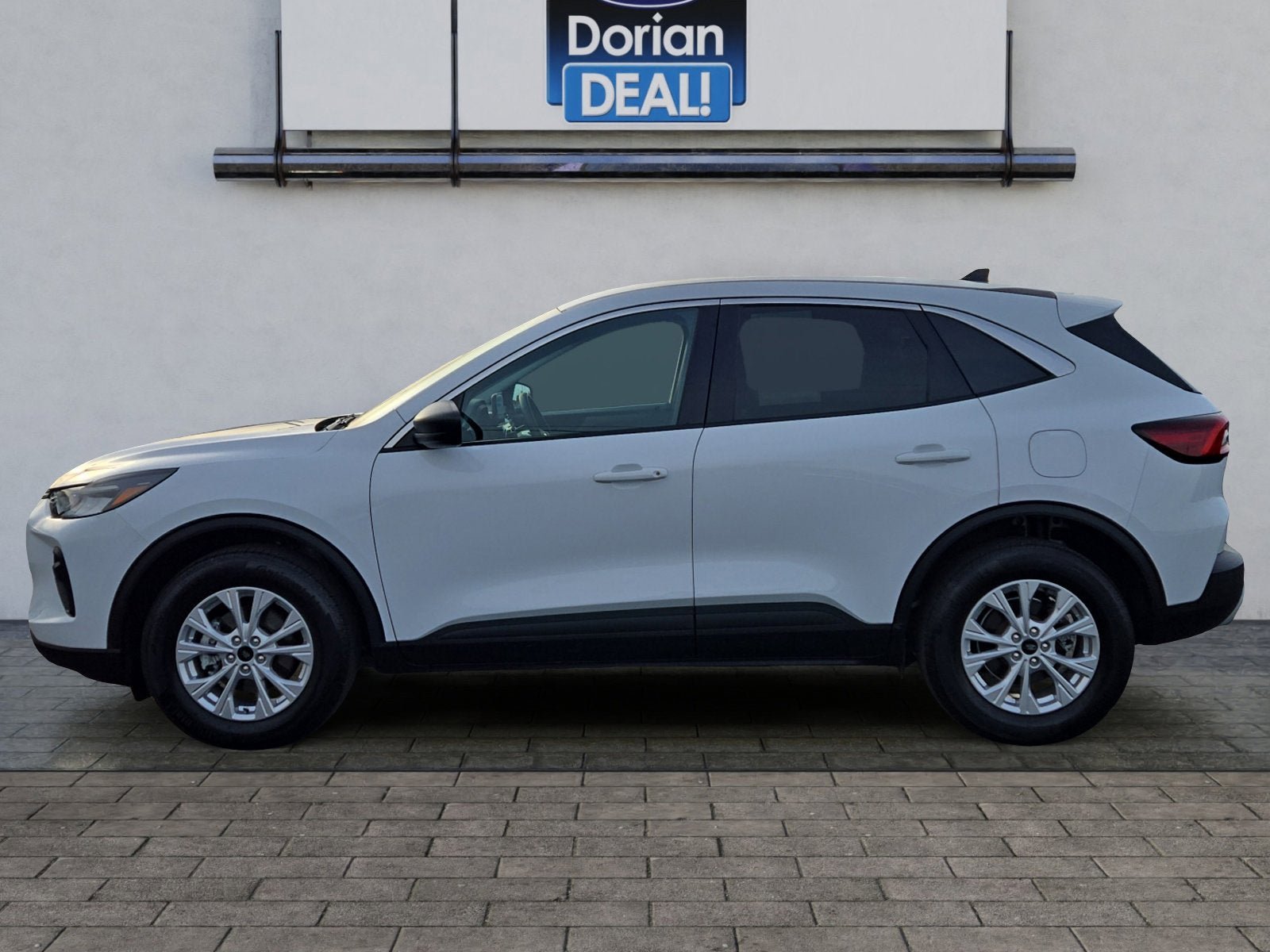 Certified 2023 Ford Escape Active AWD/4WD image 6