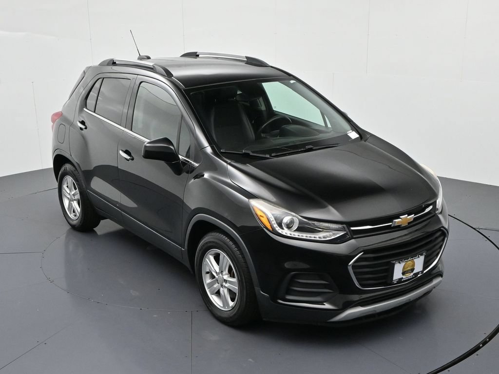Used 2017 Chevrolet Trax LT w/ Driver Confidence Package FWD image 14