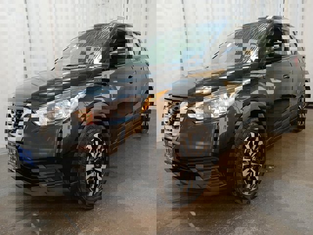 Used 2019 Nissan Kicks SV image 5