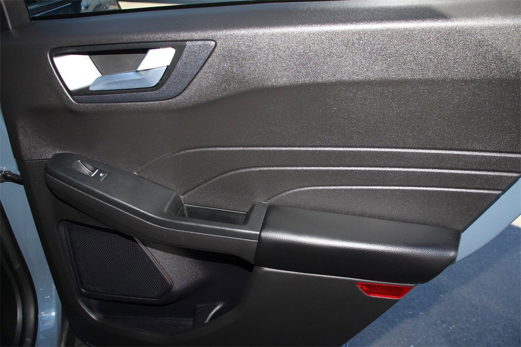 Certified 2024 Ford Escape ST-Line w/ Equipment Group 301A image 27