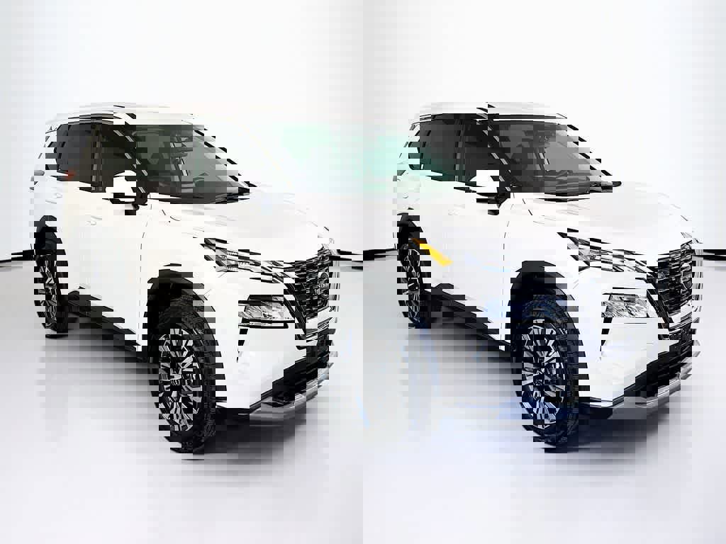 Used 2022 Nissan Rogue SV image 7