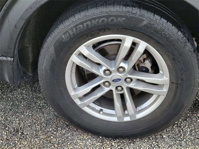 Certified 2023 Ford Explorer XLT w/ Equipment Group 202A image 7