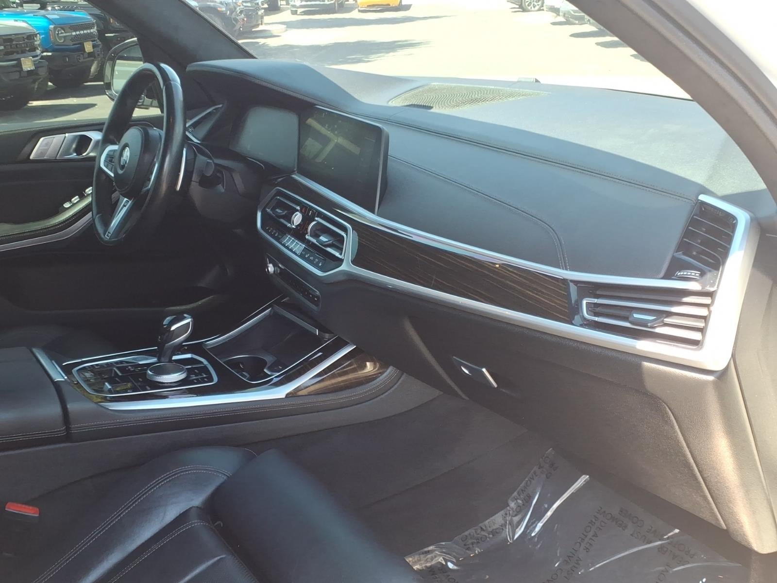 Used 2021 BMW X7 xDrive40i w/ M Sport Package AWD/4WD image 10