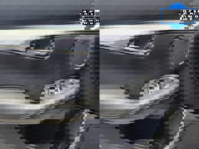 Used 2019 INFINITI QX50 Luxe w/ Navigation Package image 19