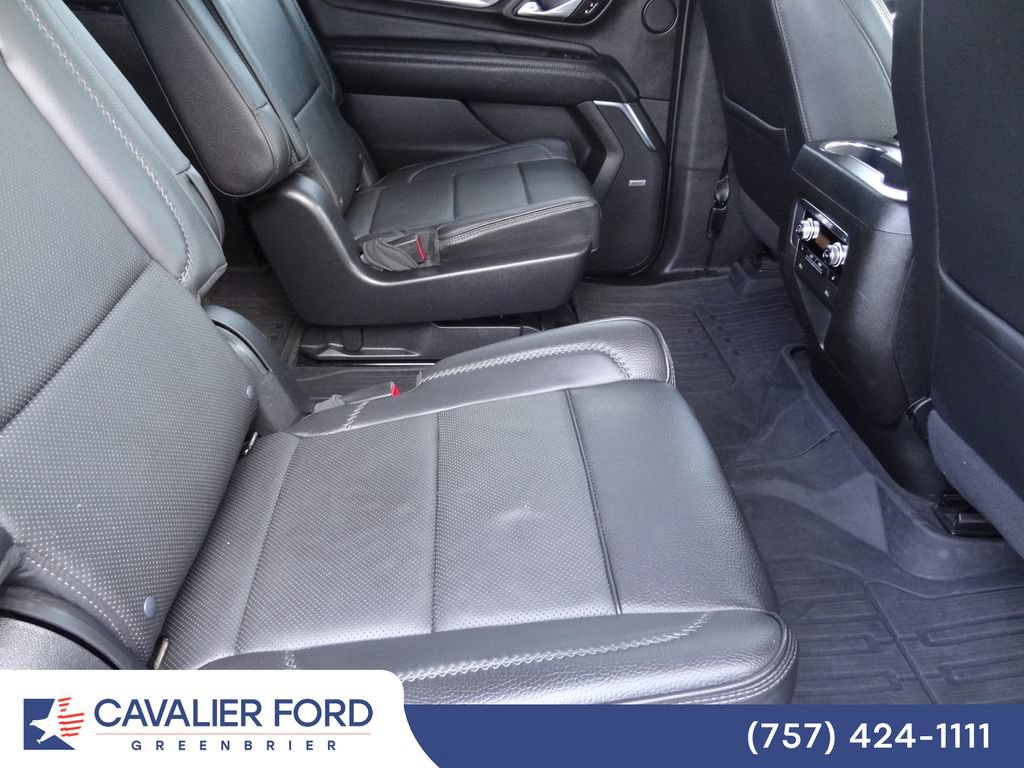 Used 2022 GMC Yukon XL Denali AWD/4WD image 14