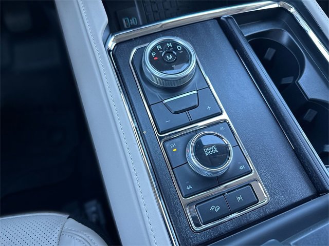 Certified 2023 Ford Expedition Platinum image 21