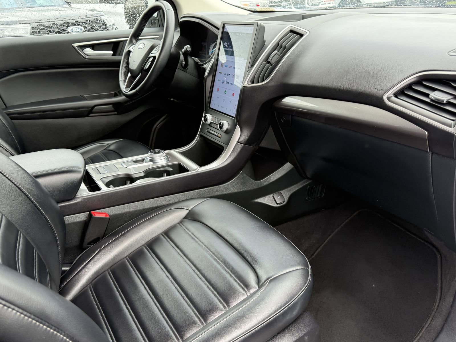 Certified 2024 Ford Edge SEL AWD/4WD image 13