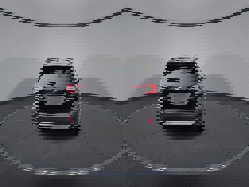 Used 2022 Subaru Outback Limited image 3