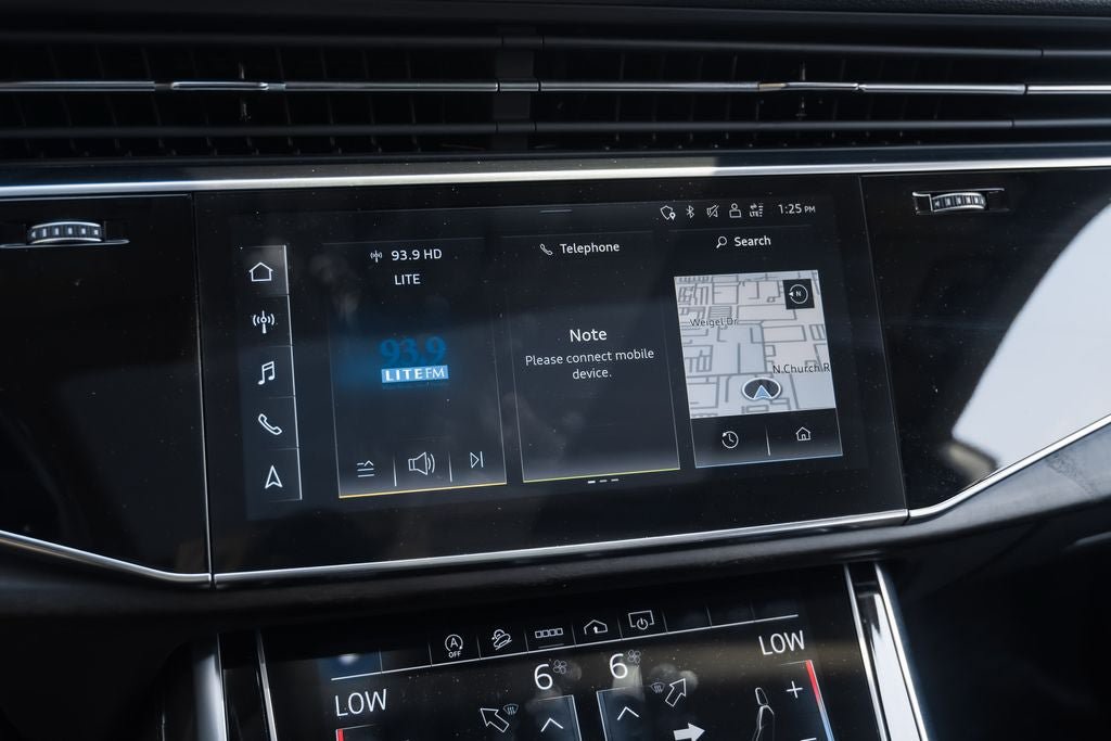 Used 2023 Audi Q8 Premium Plus w/ Premium Plus Package AWD/4WD image 26