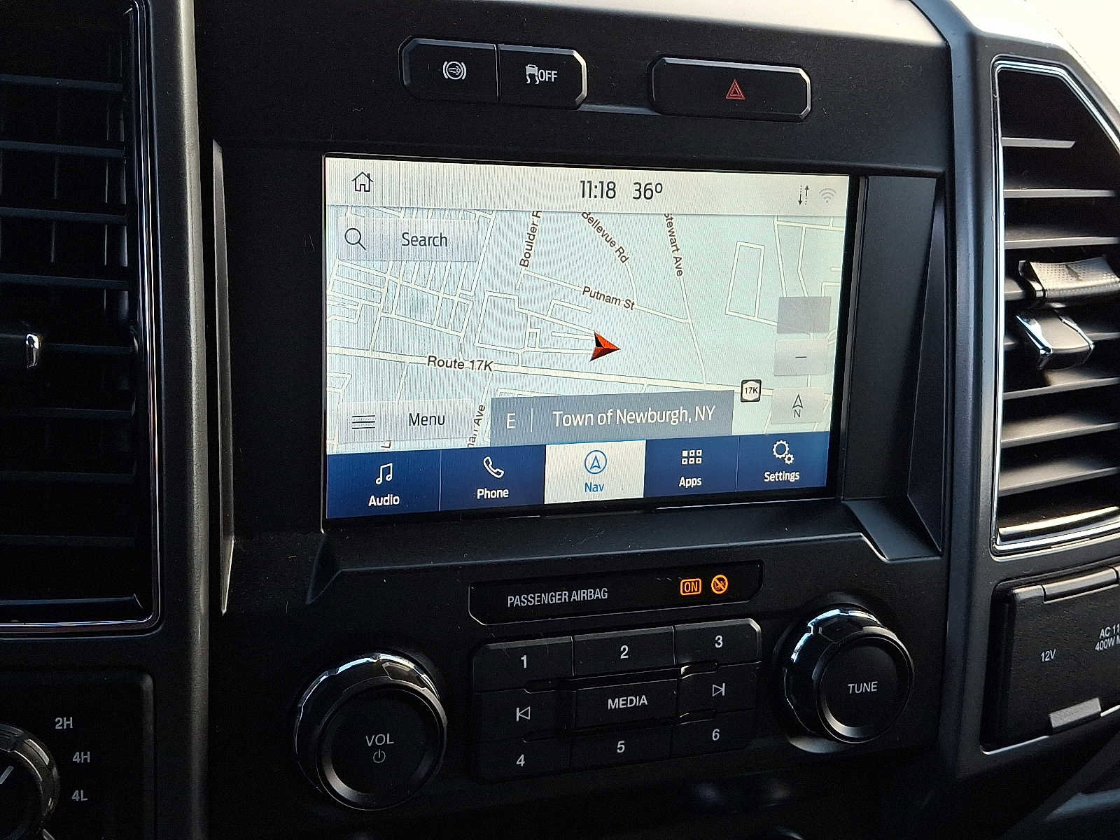 Certified 2022 Ford F350 XLT w/ Snow Plow Prep Package image 16