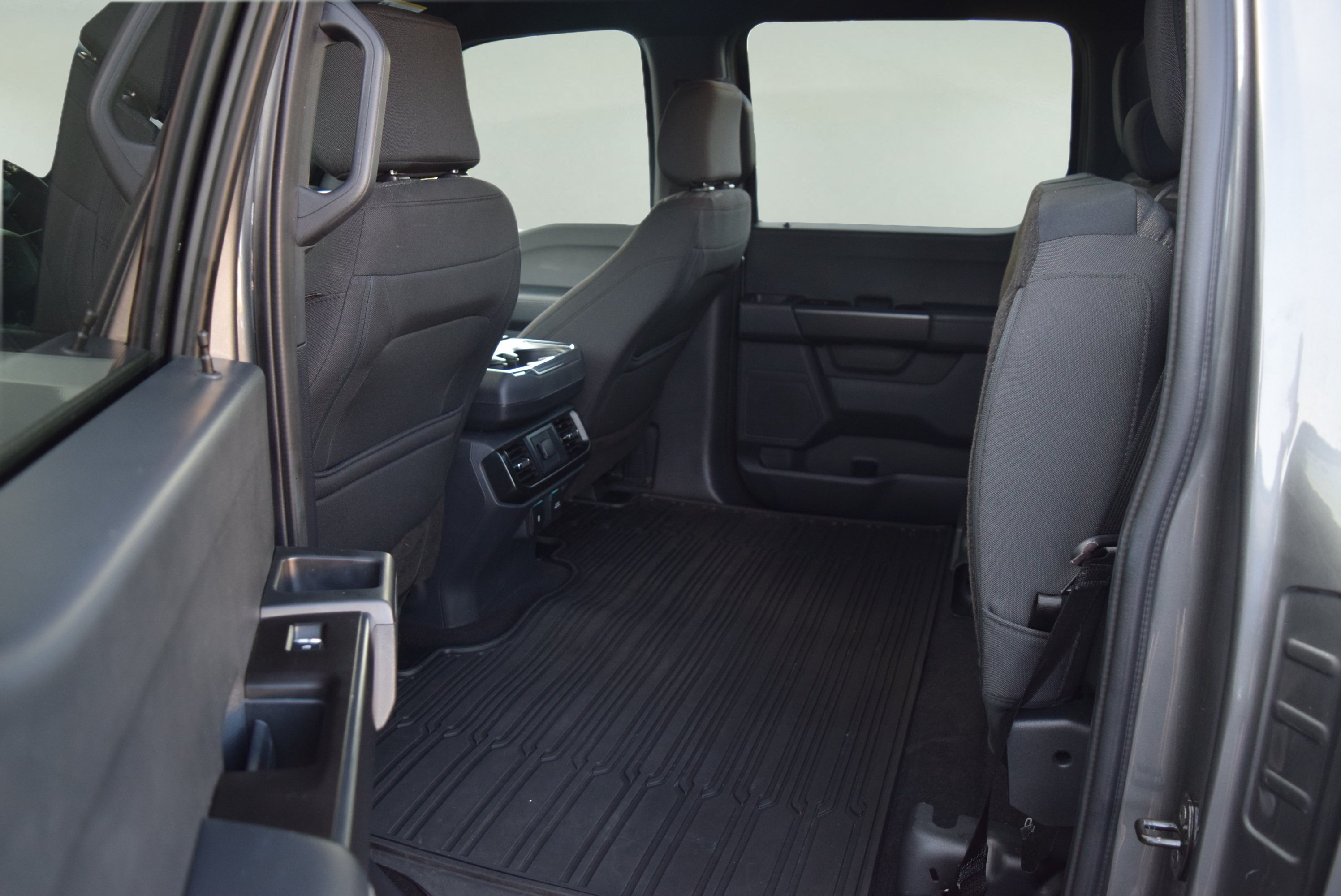 Certified 2023 Ford F150 XL w/ STX Appearance Package AWD/4WD image 8