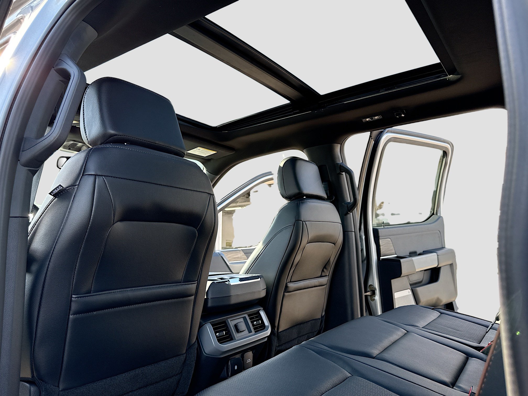 Certified 2024 Ford F150 Lariat AWD/4WD image 6