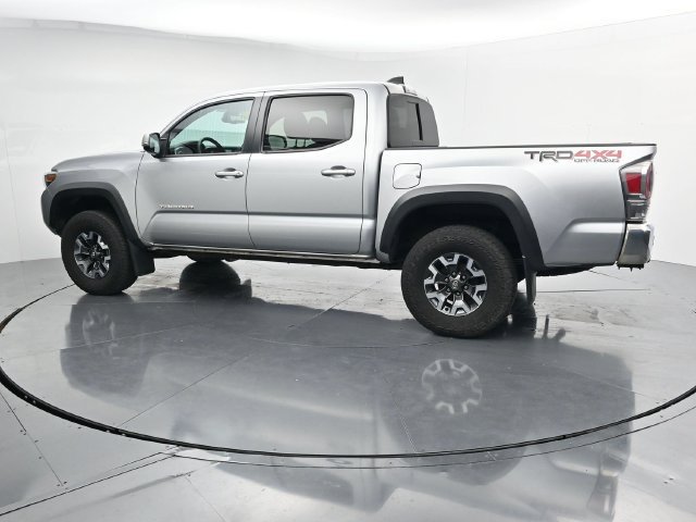 Used 2023 Toyota Tacoma TRD Off-Road AWD/4WD image 6