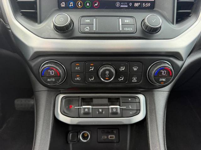 Used 2021 GMC Acadia SLT w/ Technology Package AWD/4WD image 19