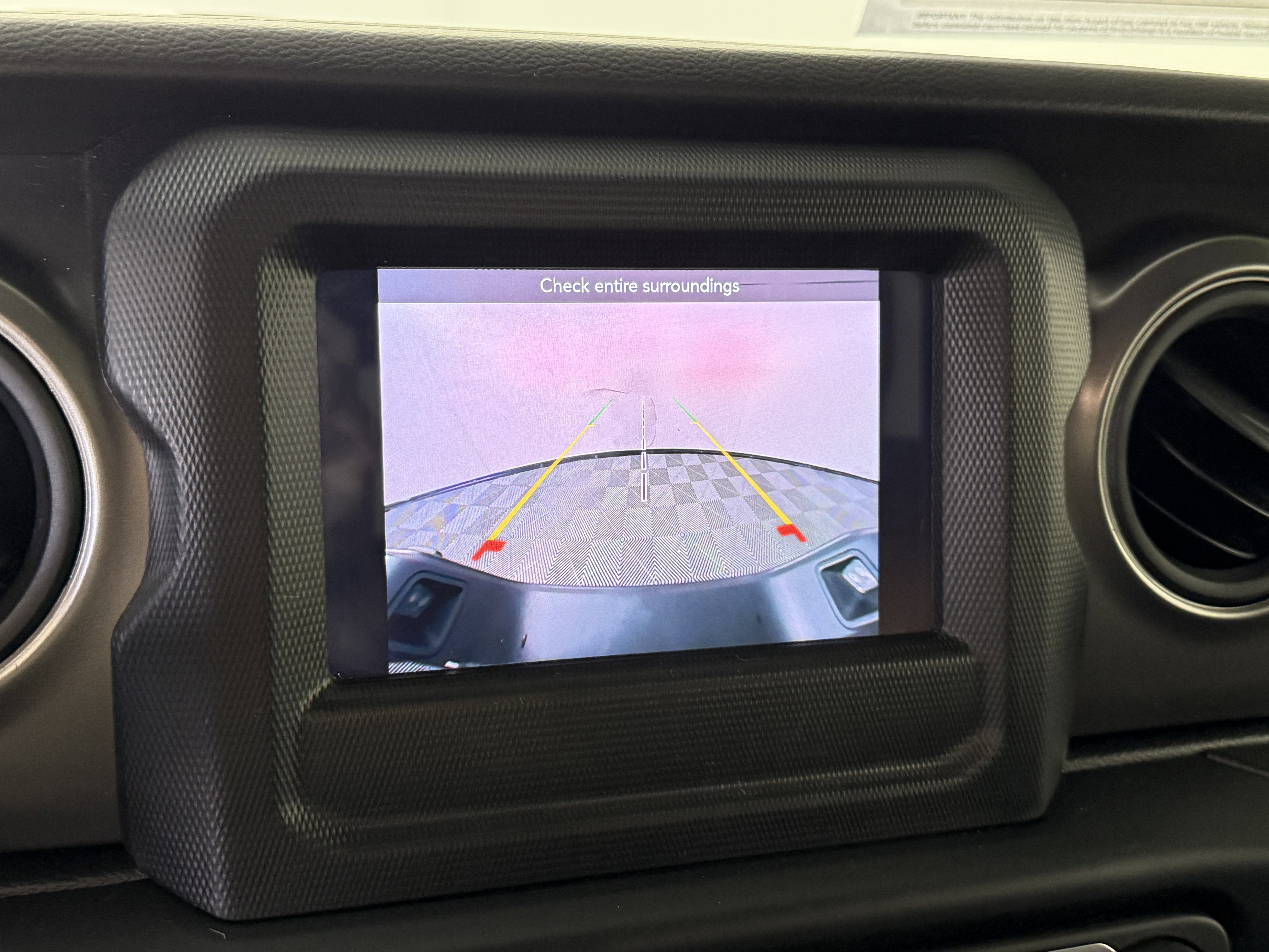 Used 2023 Jeep Gladiator Willys image 19