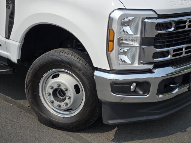Certified 2026 Ford F350 XLT AWD/4WD image 9