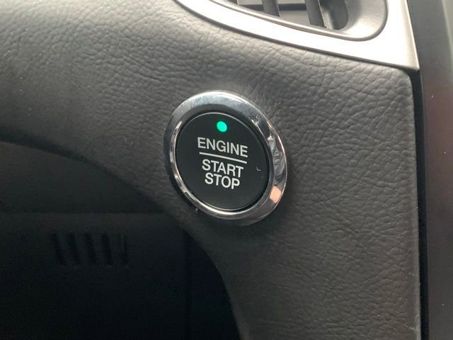 Certified 2024 Ford Edge SE w/ Black Appearance Package image 17