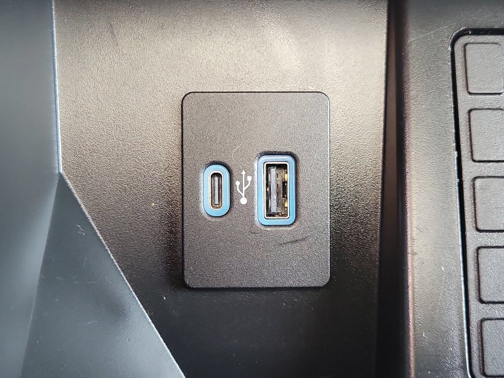 Certified 2023 Ford F150 Lariat w/ Equipment Group 502A High AWD/4WD image 36