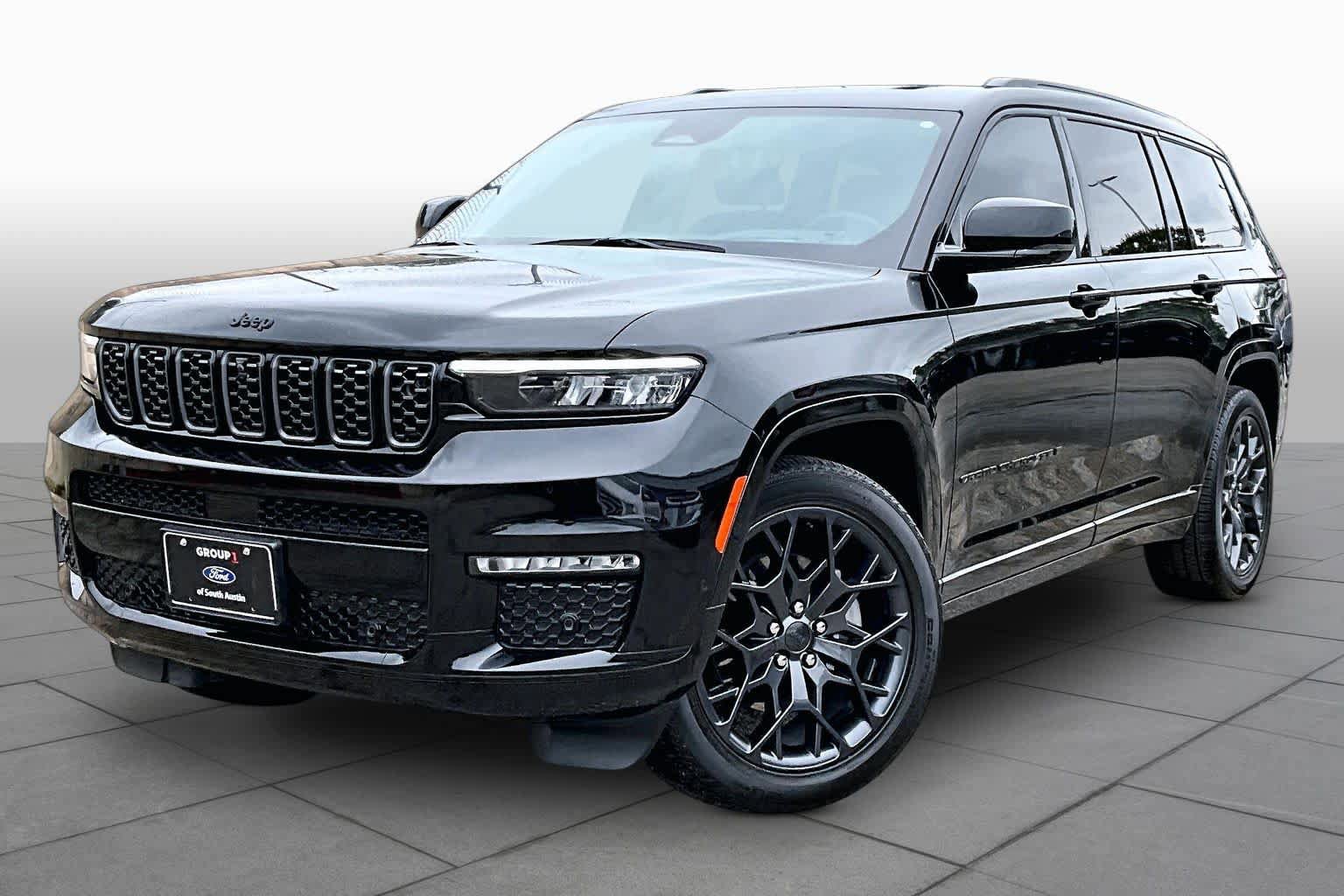 Used 2025 Jeep Grand Cherokee L Summit AWD/4WD image 35