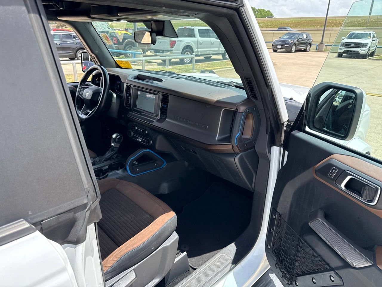 Certified 2022 Ford Bronco Outer Banks AWD/4WD image 16