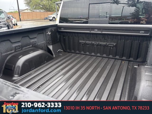 Used 2024 GMC Sierra 1500 Denali w/ Denali Reserve Package AWD/4WD image 9