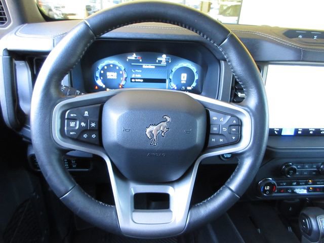 Certified 2025 Ford Bronco Badlands AWD/4WD image 13