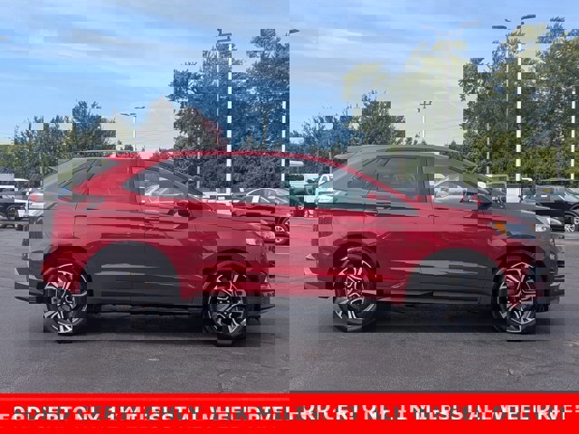 Certified 2024 Ford Edge ST image 2