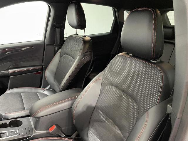 Certified 2025 Ford Escape ST-Line w/ Cold Weather Package image 18