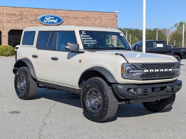 Certified 2025 Ford Bronco Badlands w/ Sasquatch Package