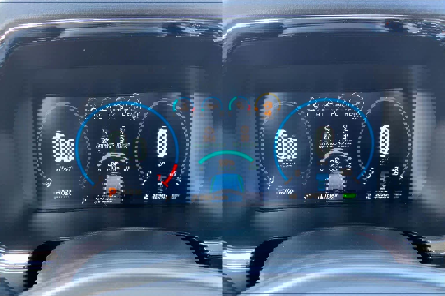 Certified 2022 Ford F150 Lariat w/ Equipment Group 502A High image 25