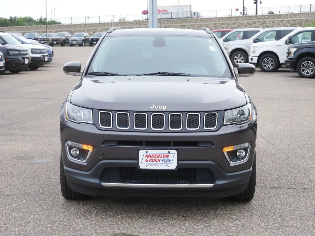 Used 2018 Jeep Compass Limited w/ Navigation Group AWD/4WD image 3