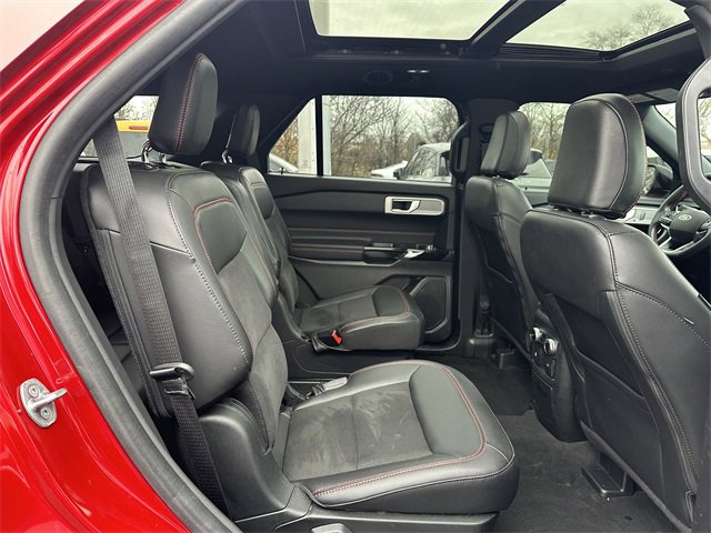 Certified 2022 Ford Explorer ST-Line image 37