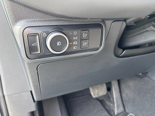 Certified 2025 Ford Explorer Active w/ Active Comfort Package AWD/4WD image 16