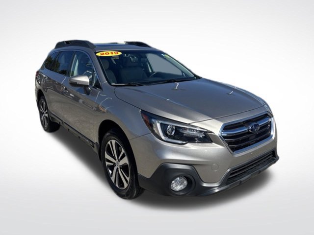 Used 2018 Subaru Outback 3.6R Limited AWD/4WD image 10