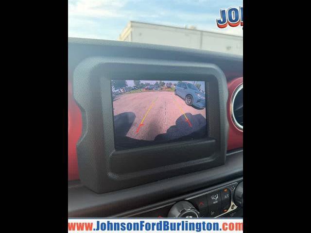 Used 2019 Jeep Wrangler Rubicon w/ Cold Weather Group AWD/4WD image 9
