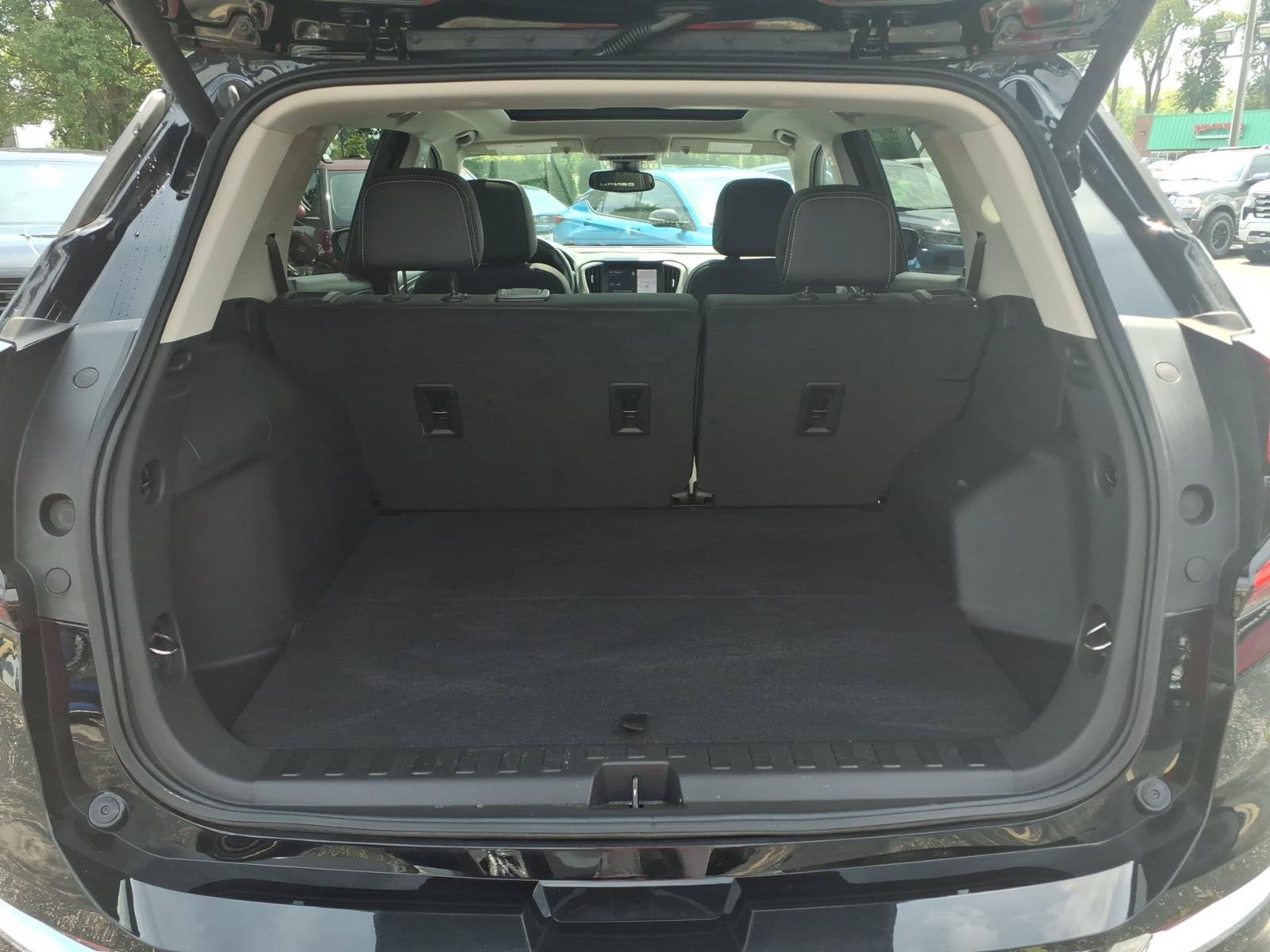 Used 2022 GMC Terrain Denali AWD/4WD image 25