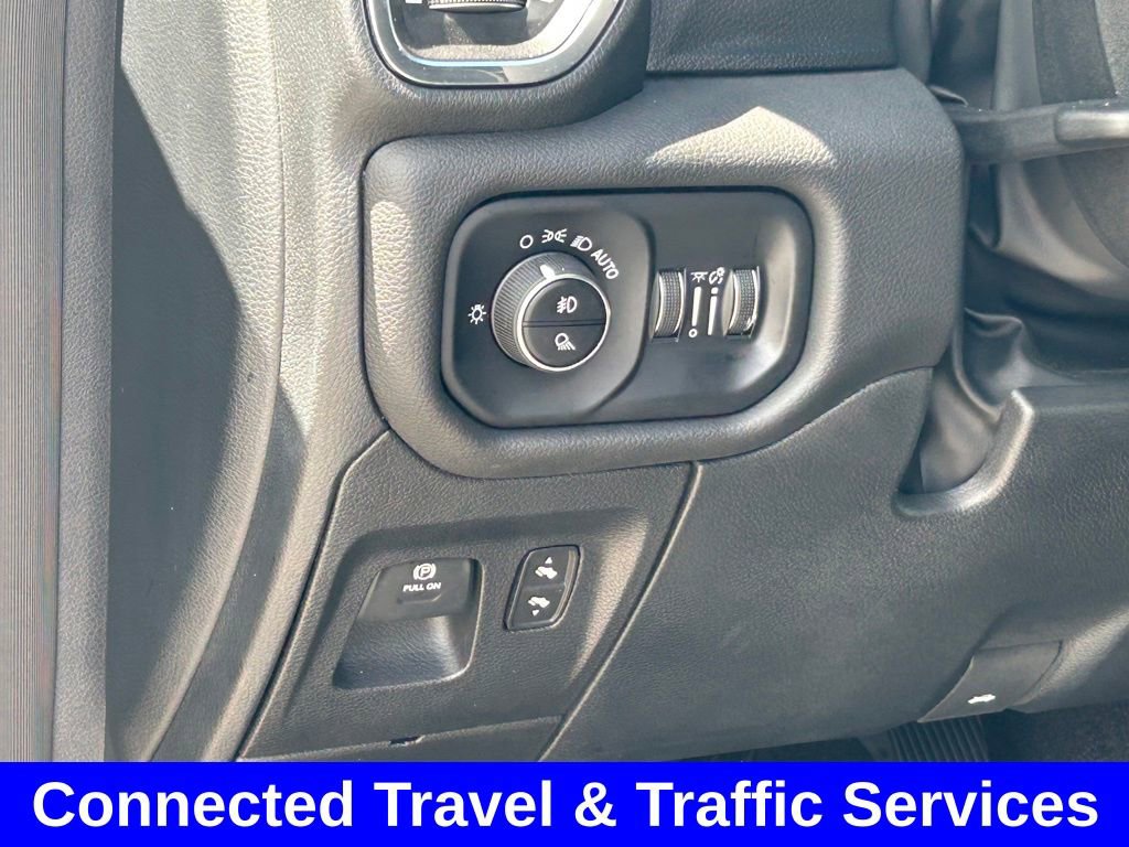 Used 2025 RAM 1500 Laramie AWD/4WD image 37