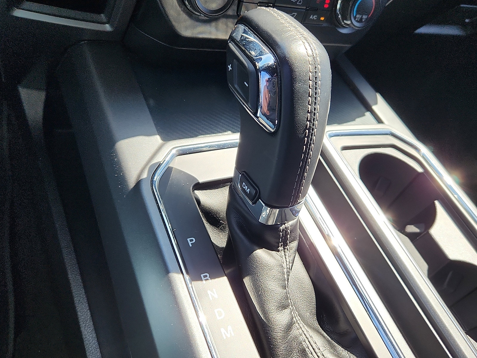 Certified 2018 Ford F150 XLT w/ Equipment Group 302A Luxury AWD/4WD image 14