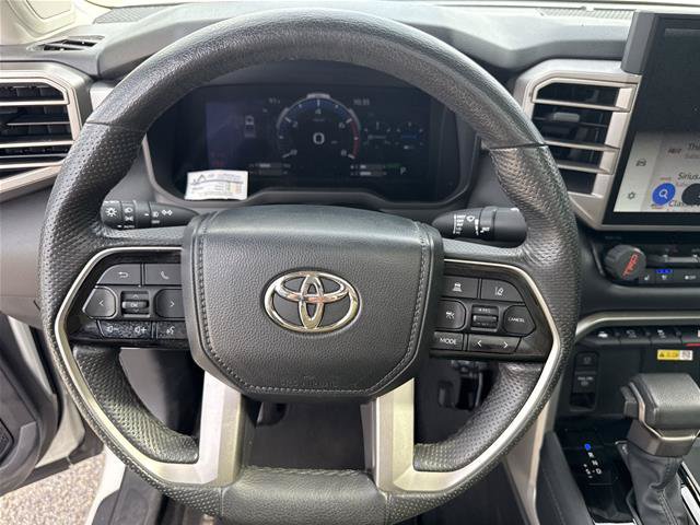 Used 2023 Toyota Tundra Limited AWD/4WD image 11