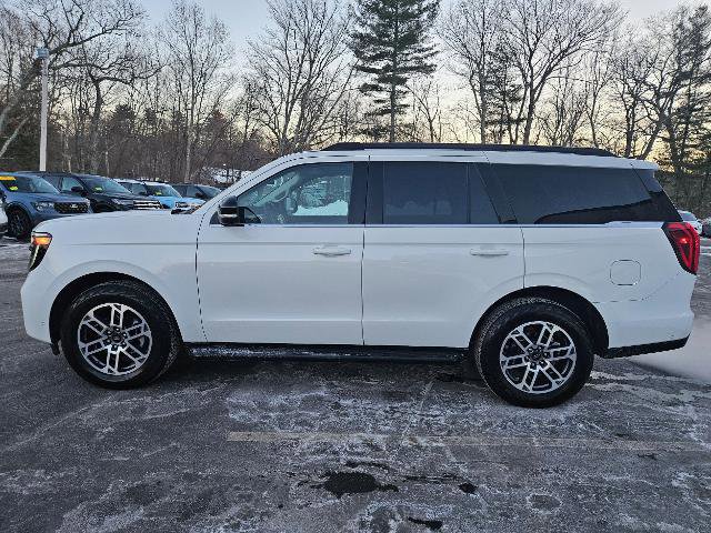 Certified 2025 Ford Expedition Active image 6
